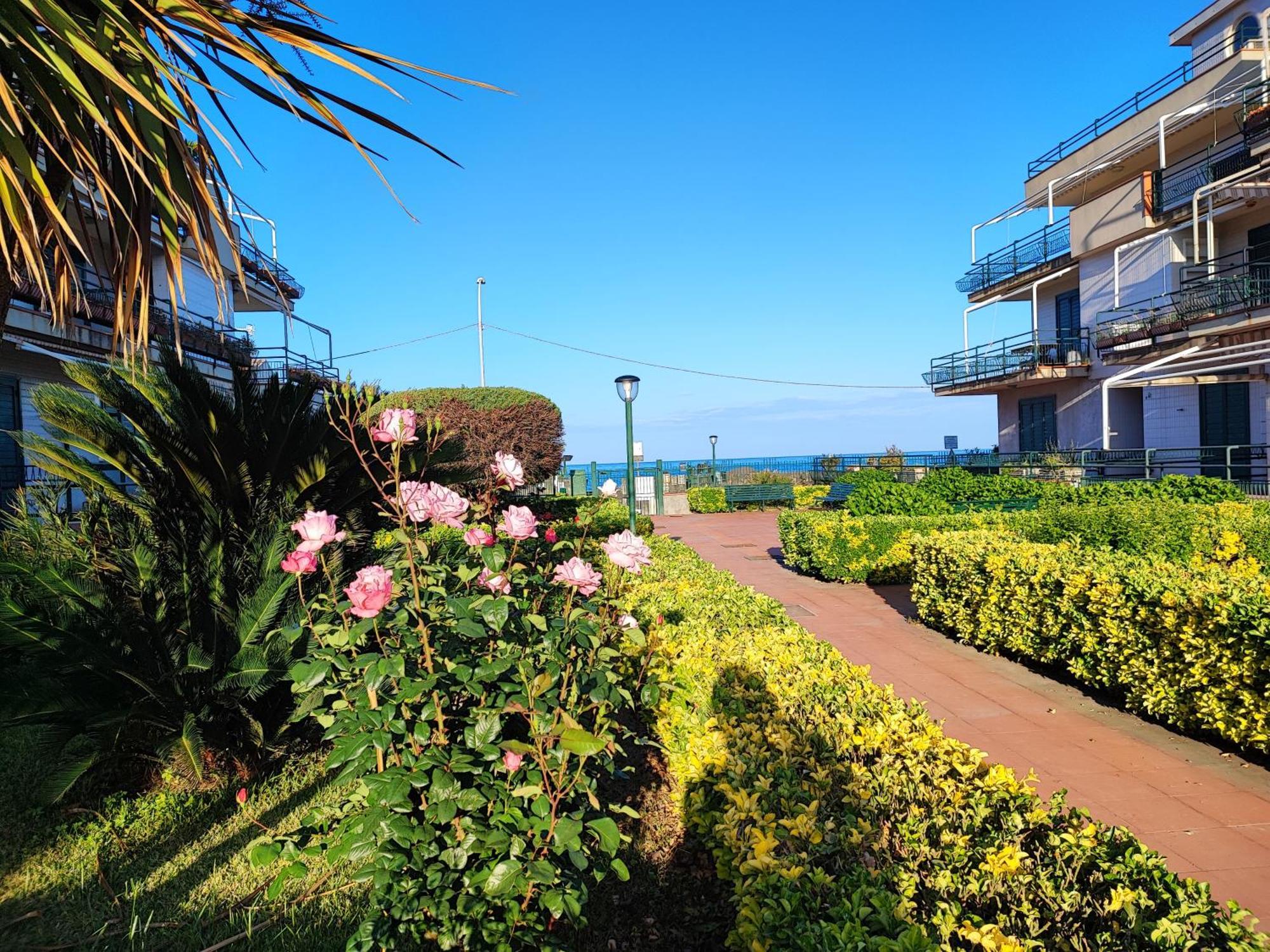 Sea Garden, Fronte Mare Con Piscina Daire Mascali Dış mekan fotoğraf